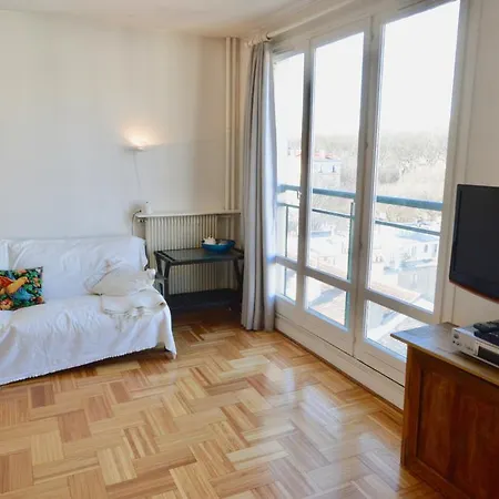 Cozy - 20th Arrondissement Apartment *